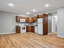 44 Terrace Ave, Welland, ON  - Indoor Photo Showing Kitchen 