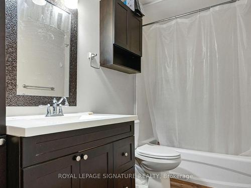 44 Terrace Ave, Welland, ON - Indoor Photo Showing Bathroom