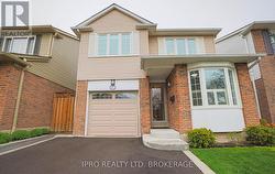 974 RAINTREE LANE  Mississauga, ON L5H 3Y6