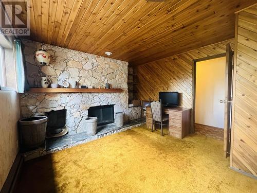 1146 Tower Crescent, Williams Lake, BC - Indoor With Fireplace