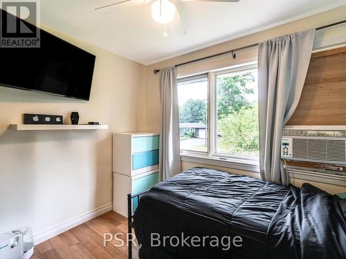 720 Muskoka Beach Road, Gravenhurst, ON - Indoor Photo Showing Bedroom