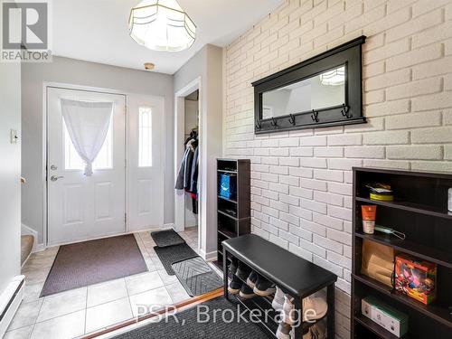 720 Muskoka Beach Road, Gravenhurst, ON - Indoor With Fireplace