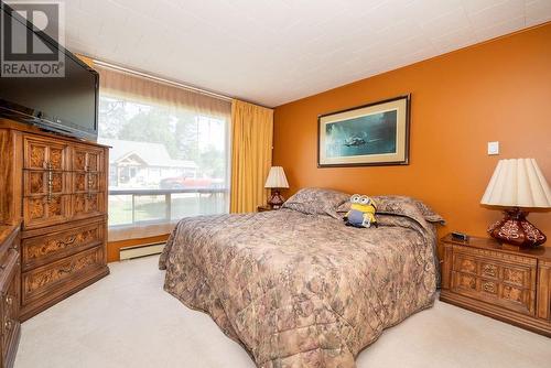 9 Laurentian Street, Deep River, ON - Indoor Photo Showing Bedroom