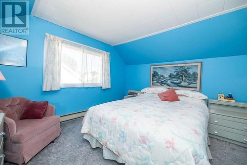 9 Laurentian Street, Deep River, ON - Indoor Photo Showing Bedroom