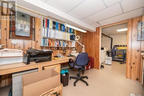 9 Laurentian Street, Deep River, ON - Indoor Photo Showing Office