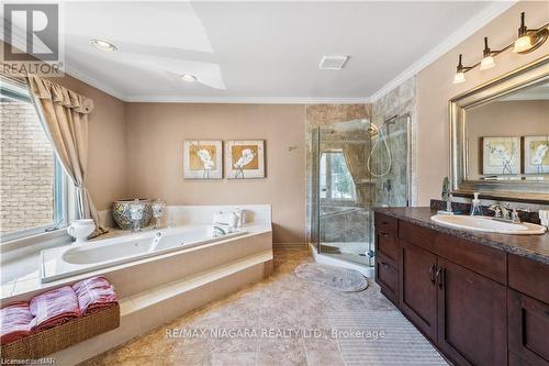 2 - 77 Erion Road, St. Catharines, ON - Indoor Photo Showing Bathroom