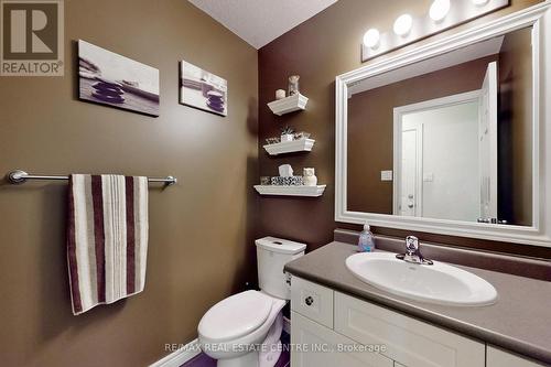 19 Mussen Street, Guelph (Brant), ON - Indoor Photo Showing Bathroom