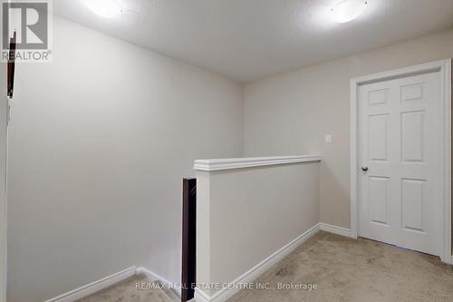 19 Mussen Street, Guelph (Brant), ON - Indoor Photo Showing Other Room