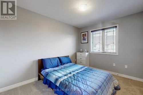 19 Mussen Street, Guelph (Brant), ON - Indoor Photo Showing Bedroom