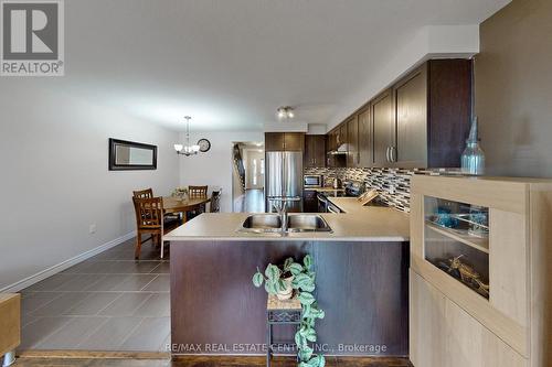 19 Mussen Street, Guelph (Brant), ON - Indoor Photo Showing Kitchen With Double Sink