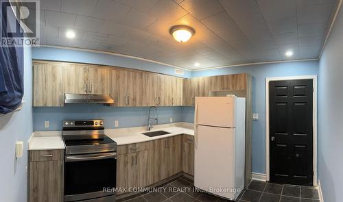 250 Macdonald Avenue, Belleville, ON - Indoor Photo Showing Kitchen