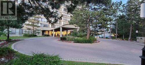 1505 - 22 Hanover Road, Brampton, ON - Outdoor