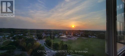 1505 - 22 Hanover Road, Brampton, ON -  With View