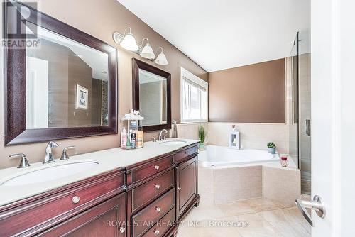 6 Baccarat Crescent, Brampton, ON - Indoor Photo Showing Bathroom