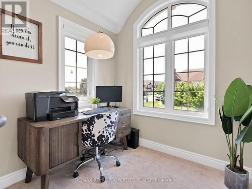 23 Lorenville Drive, Brampton, ON - Indoor Photo Showing Living Room