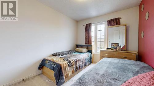 29 Mistdale Crescent, Brampton, ON - Indoor Photo Showing Bedroom