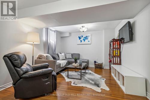 76 Ecclestone Drive, Brampton, ON - Indoor Photo Showing Living Room