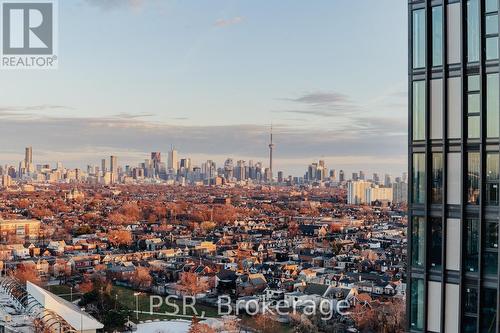 1610 - 1285 Dupont Street, Toronto (Dovercourt-Wallace Emerson-Junction), ON - Outdoor With View