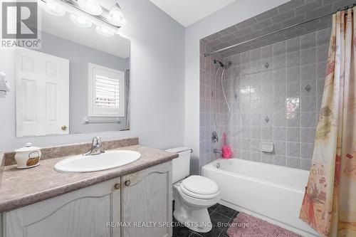 110 Pappain Crescent, Brampton, ON - Indoor Photo Showing Bathroom