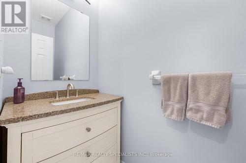 110 Pappain Crescent, Brampton, ON - Indoor Photo Showing Bathroom