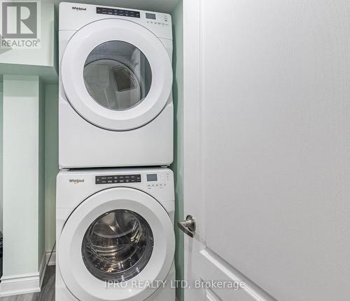 42 Swancreek Court, Brampton, ON - Indoor Photo Showing Laundry Room