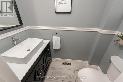 188 Royal Salisbury Way, Brampton, ON - Indoor Photo Showing Bathroom