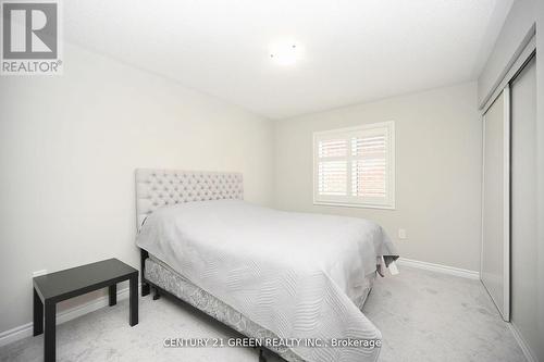 31 Mincing Trail, Brampton, ON - Indoor Photo Showing Bedroom