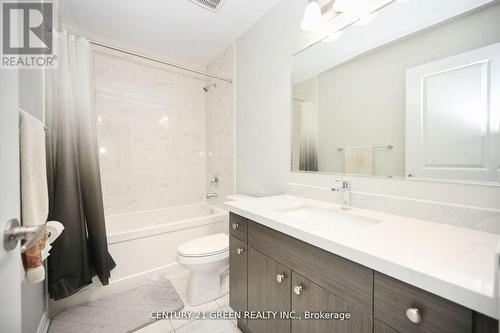 31 Mincing Trail, Brampton, ON - Indoor Photo Showing Bathroom