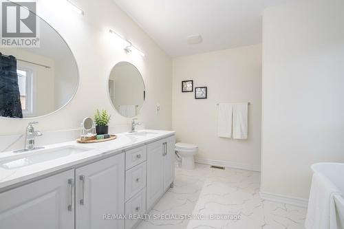 16 Mountland Road, Brampton, ON - Indoor Photo Showing Bathroom