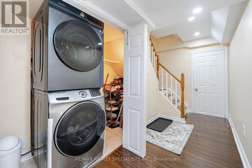 16 Mountland Road, Brampton, ON - Indoor Photo Showing Laundry Room