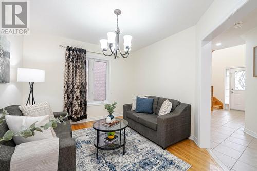 16 Mountland Road, Brampton, ON - Indoor Photo Showing Living Room