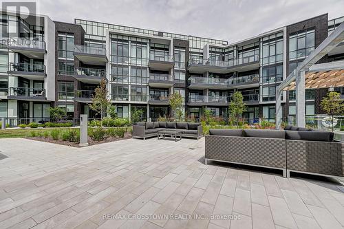427 - 415 Sea Ray Avenue, Innisfil, ON - Outdoor With Balcony With Facade