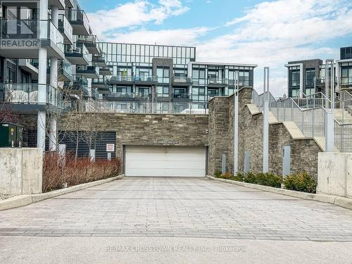 427 - 415 Sea Ray Avenue, Innisfil, ON - Outdoor With Balcony