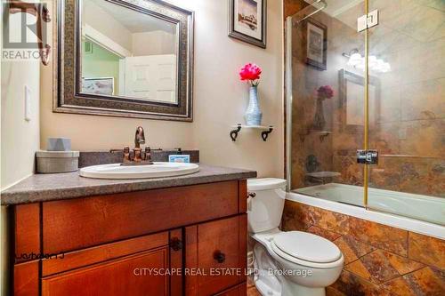 10300 Ravenshoe Road, Georgina, ON - Indoor Photo Showing Bathroom