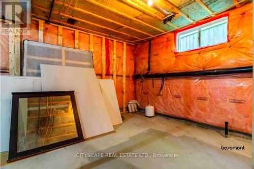 10300 Ravenshoe Road, Georgina, ON - Indoor Photo Showing Other Room