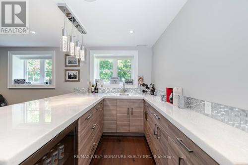 5737 15Th Side Road, King (Nobleton), ON - Indoor Photo Showing Kitchen