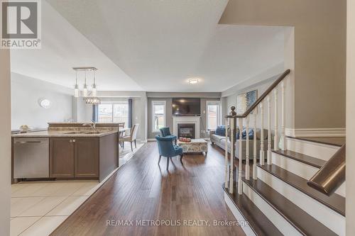19 Hoard Avenue N, New Tecumseth, ON - Indoor With Fireplace