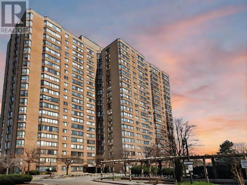 330 - 25 Bamburgh Circle, Toronto, ON - Outdoor With Facade