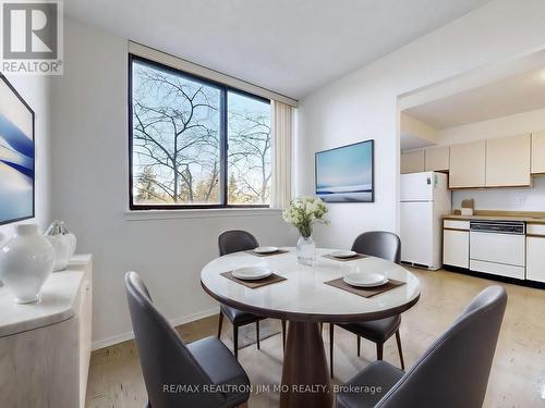 330 - 25 Bamburgh Circle, Toronto, ON - Indoor Photo Showing Dining Room