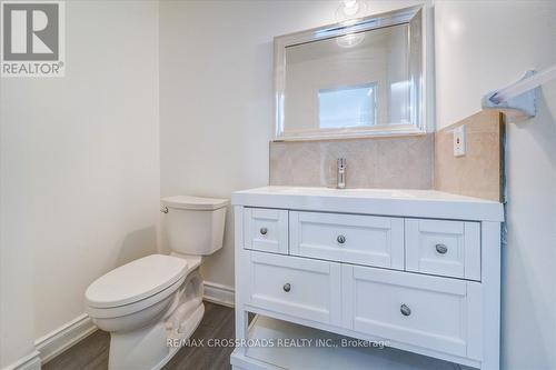 1898 Dalhousie Crescent, Oshawa, ON - Indoor Photo Showing Bathroom