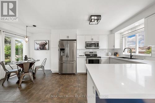 72 Hooper Square, Clarington, ON - Indoor Photo Showing Kitchen With Stainless Steel Kitchen With Upgraded Kitchen