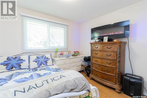 34 Albany Crescent, Saskatoon, SK - Indoor Photo Showing Bedroom