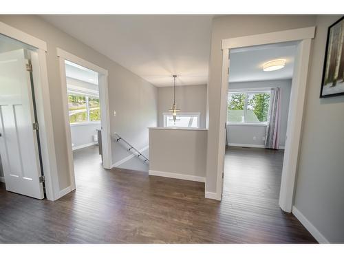 3513 Mount Royal Drive, Cranbrook, BC - Indoor Photo Showing Other Room