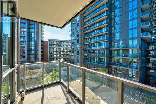 402 - 32 Forest Manor Road, Toronto, ON - Outdoor With Balcony
