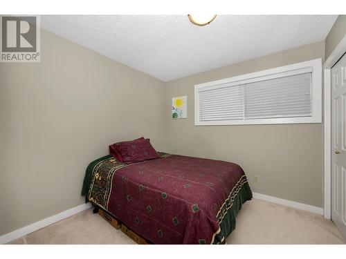 7870 Tronson Road, Vernon, BC - Indoor Photo Showing Bedroom