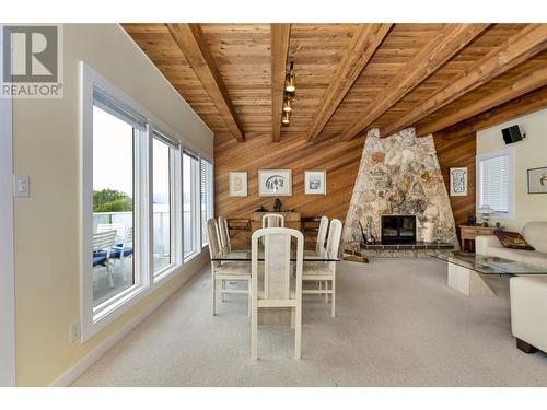 7870 Tronson Road, Vernon, BC -  With Fireplace