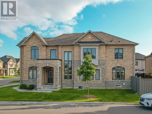 2 Boathouse Road, Brampton, ON - Outdoor With Facade