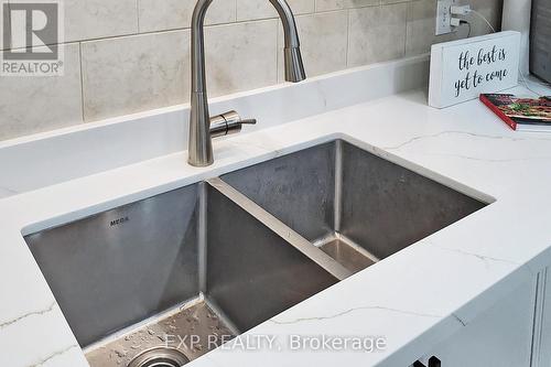 47 Simmonds Drive, Guelph (Waverley), ON - Indoor Photo Showing Laundry Room