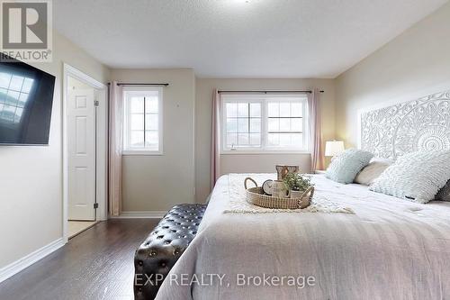 47 Simmonds Drive, Guelph (Waverley), ON - Indoor Photo Showing Bedroom