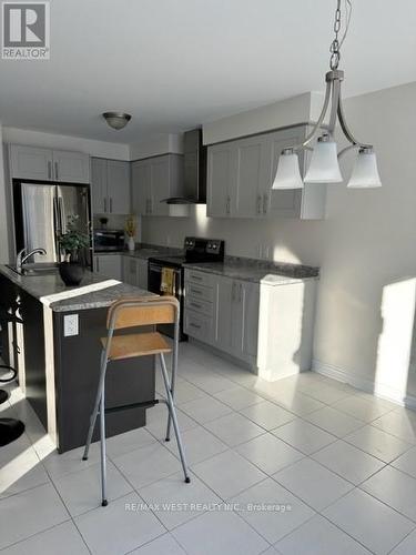 23 Owens Road, New Tecumseth, ON - Indoor Photo Showing Kitchen